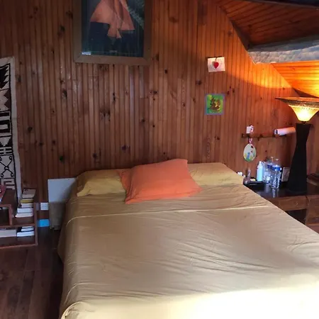 Holiday home Maison Atypique 3 *